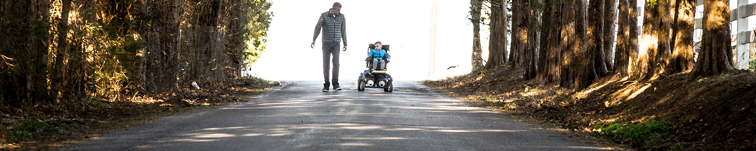 Muscular Dystrophy Symptoms Causes banner - دیستروفی عضلانی علل و علائم