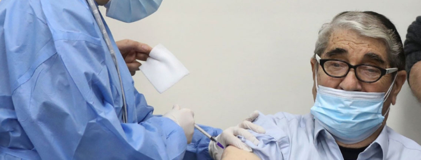 Prioritizing oldest for COVID-19 vaccines saves more lives years of life - سالمندان باید در اولویت تزریق واکسن کرونا باشند