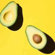 Avocados change belly fat distribution in women - اثرات مفید آووکادو در افراد چاق