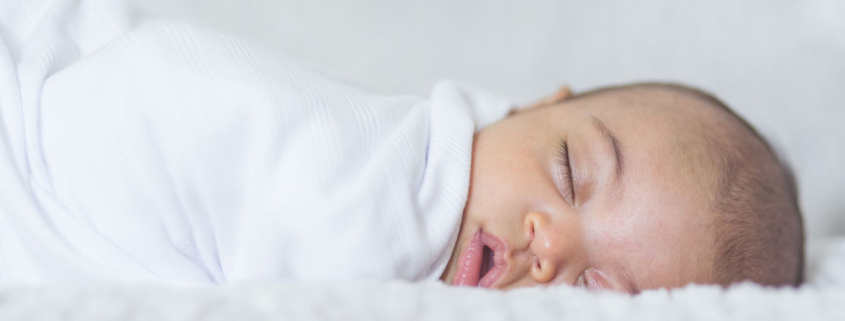 A Good Nights Sleep May Mitigate Infant Obesity Risks - خواب و چاقی شیرخوار